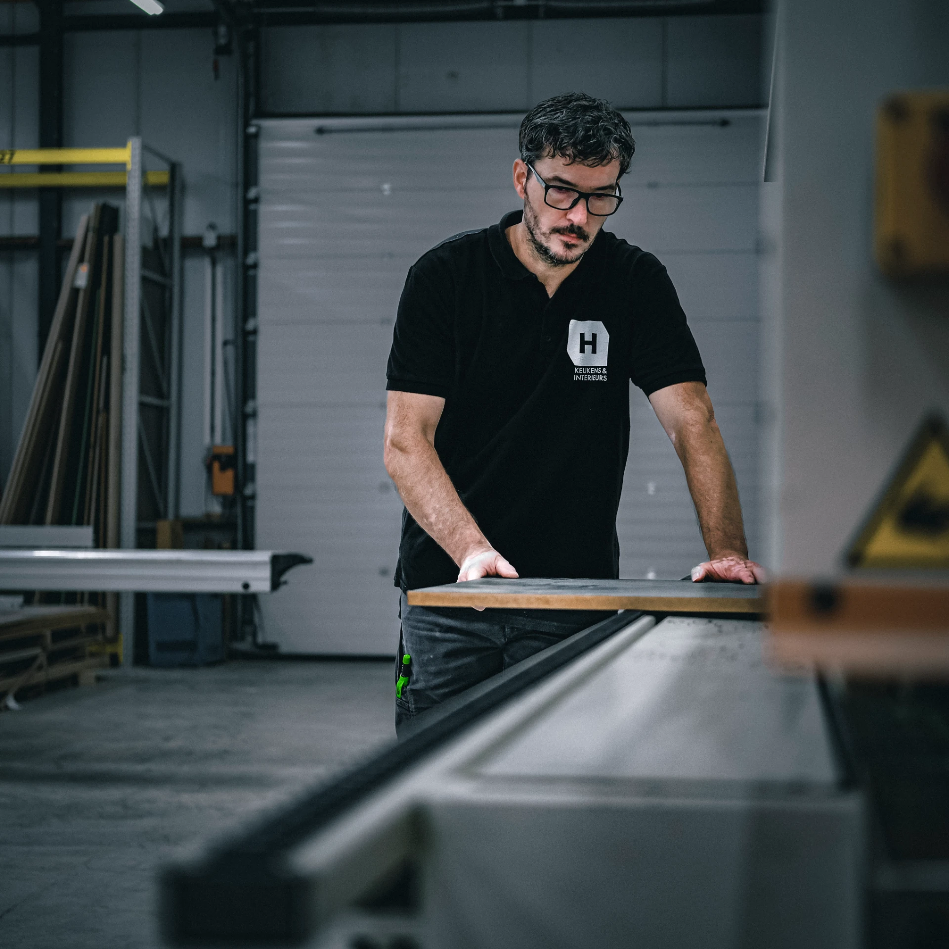Henri in werkplaats